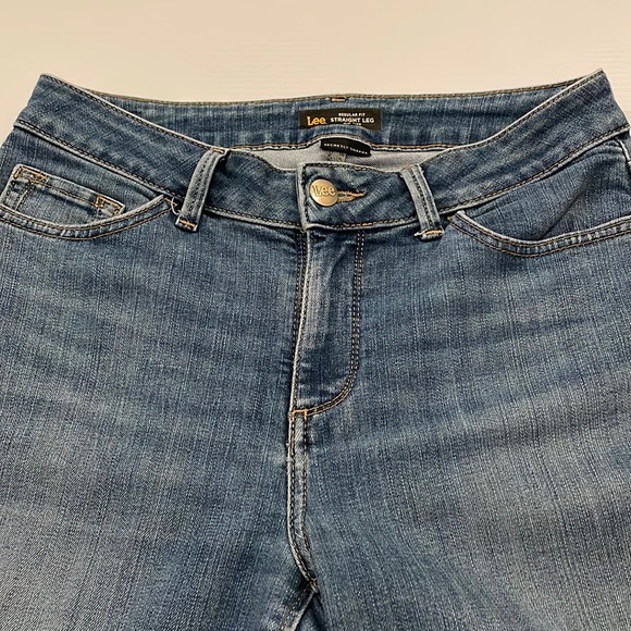 Lee Denim - Lee secret shapes, regular fit, straight leg mid rise jean, women’s size 10